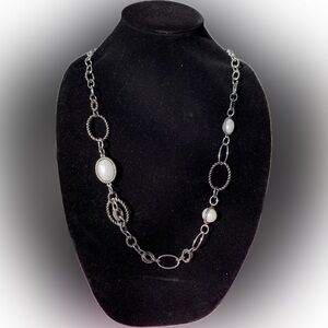 PANNEE by Panacea Elegant unique design Silver chain Necklace white pearl 38”